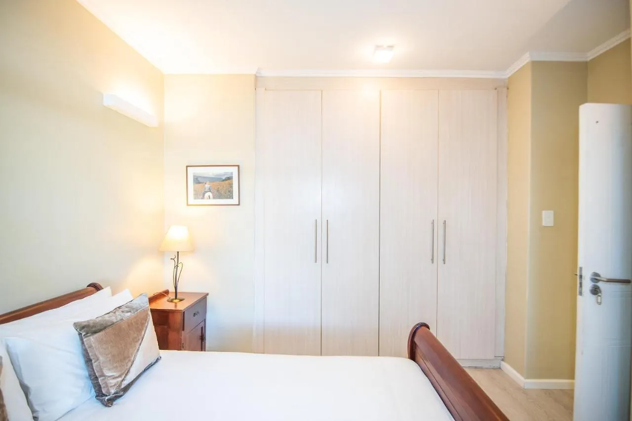 107 Hallack Du Parc Apartment Port Elizabeth